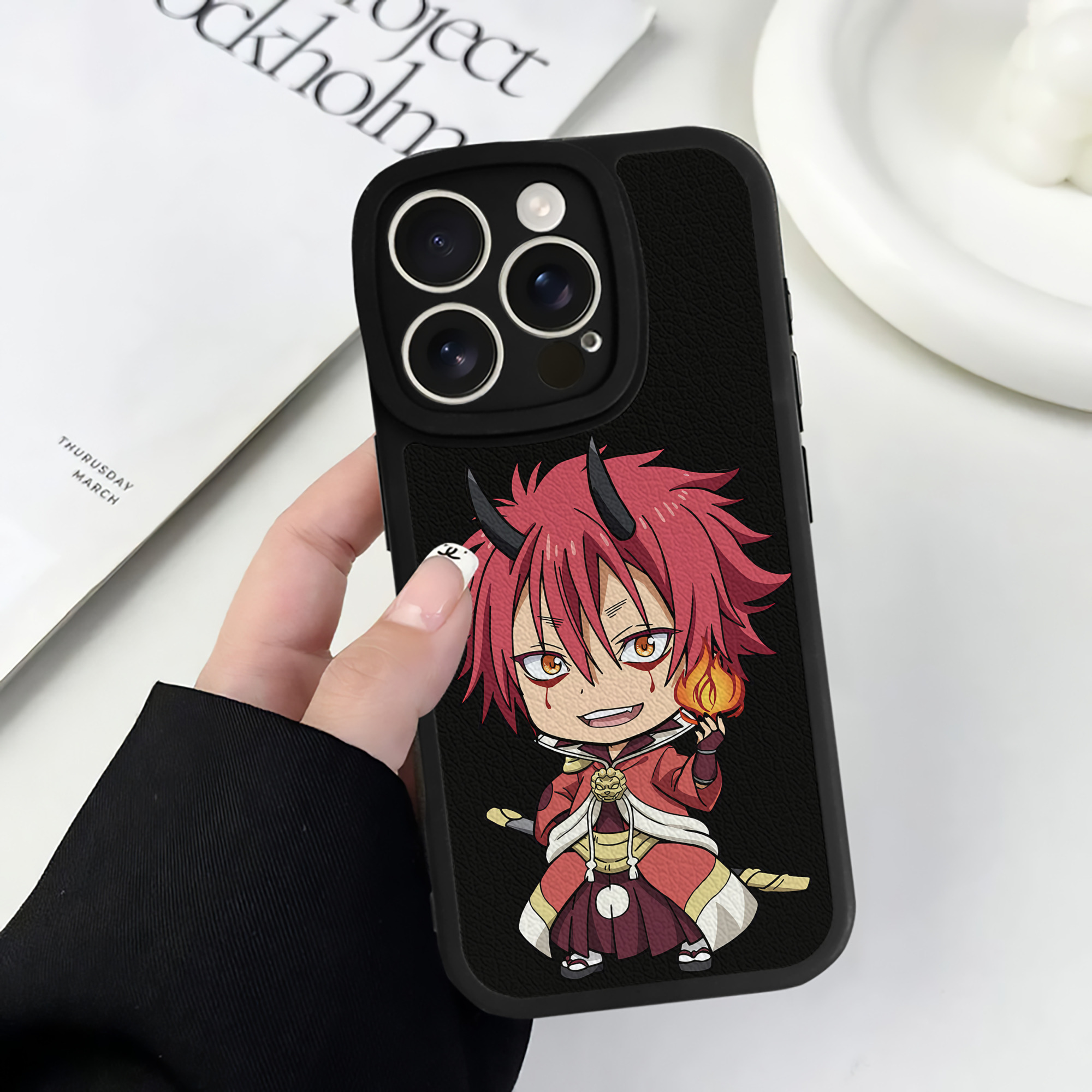 転スラ Regarding Reincarnated to Slime 【iPhone 16シリーズ対応】シリコンスマホケース（レザー調） 材質：シリコン